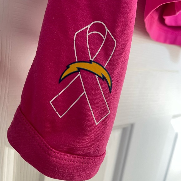 Nike Women's San Diego Chargers NFL Element Dri-FIT Half-Zip Running Top Small - Picture 6 of 10